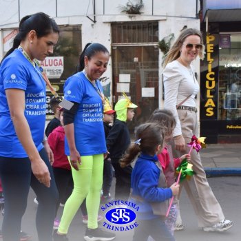 Caminhada Franciscana pela Paz percorre ruas de Cruz Alta