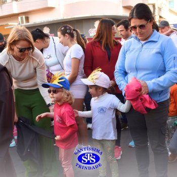 Caminhada Franciscana pela Paz percorre ruas de Cruz Alta