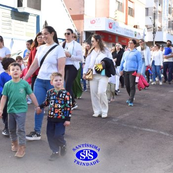 Caminhada Franciscana pela Paz percorre ruas de Cruz Alta