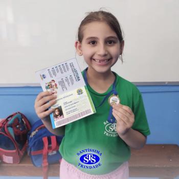 Alunos recebem passaporte da leitura | 1º ano