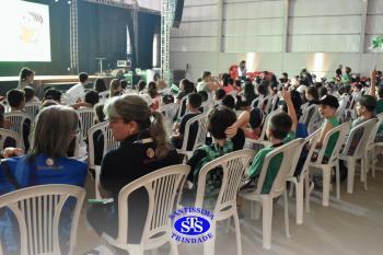 Alunos participam da 