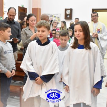Missa na Capela conta com participação dos estudantes e famílias do 4º ano