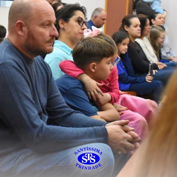 Missa na Capela conta com participação dos estudantes e famílias do 4º ano