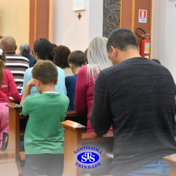 Missa na Capela conta com participação dos estudantes e famílias do 4º ano