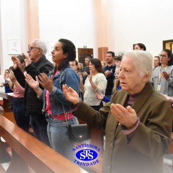 Missa na Capela conta com participação dos estudantes e famílias do 4º ano