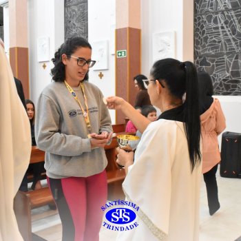 Missa na Capela conta com participação dos estudantes e famílias do 4º ano