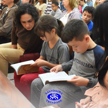 Missa na Capela conta com participação dos estudantes e famílias do 4º ano