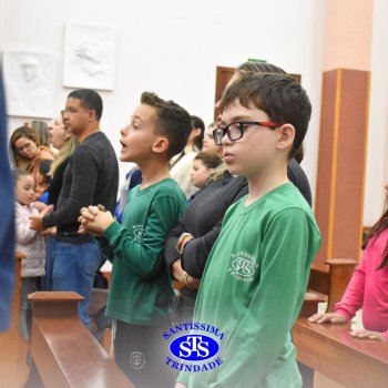 Missa na Capela conta com participação dos estudantes e famílias do 4º ano