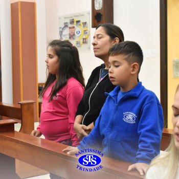 Missa na Capela conta com participação dos estudantes e famílias do 4º ano