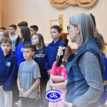 Missa na Capela conta com participação dos estudantes e famílias do 4º ano