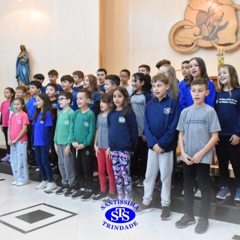 Missa na Capela conta com participação dos estudantes e famílias do 4º ano
