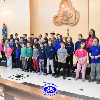 Missa na Capela conta com participação dos estudantes e famílias do 4º ano