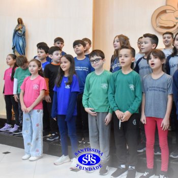 Missa na Capela conta com participação dos estudantes e famílias do 4º ano