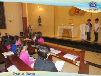 Celebração Eucarística na Capela do Colégio - Alunos e Famílias do 5º ano 