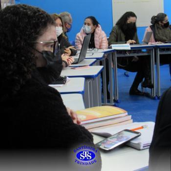 Professores reunidos em manhã de formação