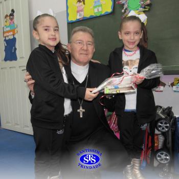 Dom Nélio, Bispo Diocesano, visita o Santíssima 