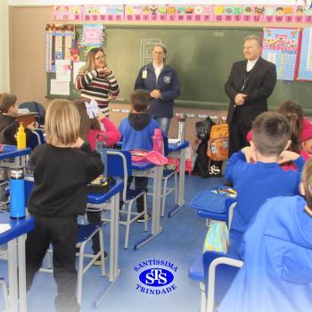 Dom Nélio, Bispo Diocesano, visita o Santíssima 