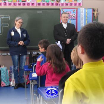 Dom Nélio, Bispo Diocesano, visita o Santíssima 