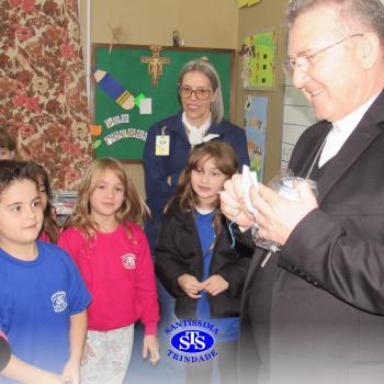 Dom Nélio, Bispo Diocesano, visita o Santíssima 