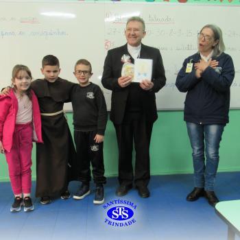 Dom Nélio, Bispo Diocesano, visita o Santíssima 