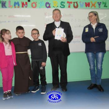 Dom Nélio, Bispo Diocesano, visita o Santíssima 