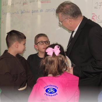 Dom Nélio, Bispo Diocesano, visita o Santíssima 