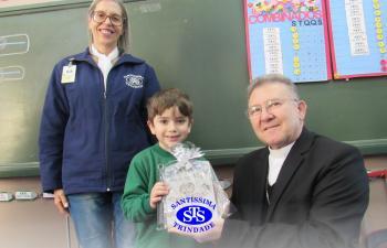 Dom Nélio, Bispo Diocesano, visita o Santíssima 