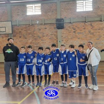 Alunos da Oficina de Basquete participam de jogos amistosos com o Colégio Sant’Anna