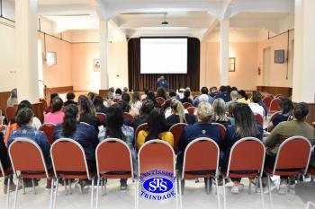 Avaliação é foco de estudo pedagógico