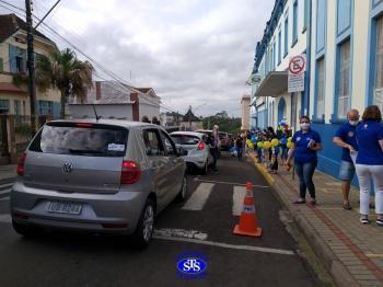 ** | Drive Thru do Bem   ......................                das 16h às 17h