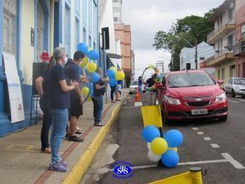 ** | Drive Thru do Bem   ......................                das 16h às 17h