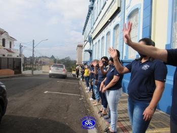 ** | Drive Thru do Bem   ......................                das 16h às 17h