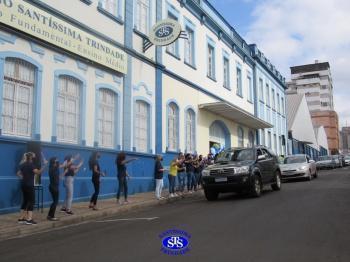 ** | Drive Thru do Bem   ......................                das 16h às 17h