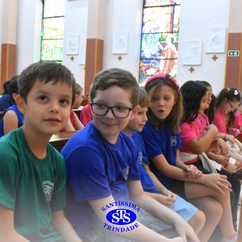 Momentos de convivência entre as turmas e reflexão sobre a vida nova marcam as Celebrações de Páscoa dos estudantes dos Anos Iniciais
