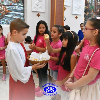 Momentos de convivência entre as turmas e reflexão sobre a vida nova marcam as Celebrações de Páscoa dos estudantes dos Anos Iniciais