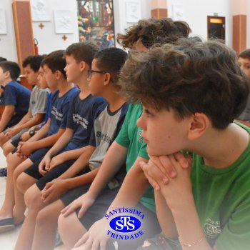 Momentos de convivência entre as turmas e reflexão sobre a vida nova marcam as Celebrações de Páscoa dos estudantes dos Anos Iniciais