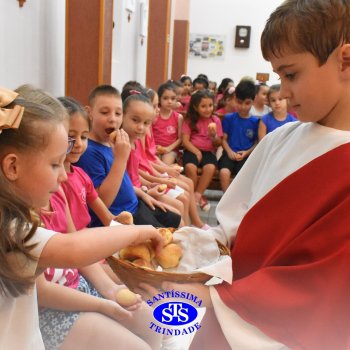 Momentos de convivência entre as turmas e reflexão sobre a vida nova marcam as Celebrações de Páscoa dos estudantes dos Anos Iniciais
