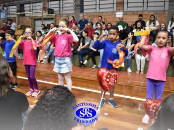Homenagens às Mães | 1º e 2º ano