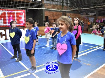 Homenagens às Mães | 1º e 2º ano