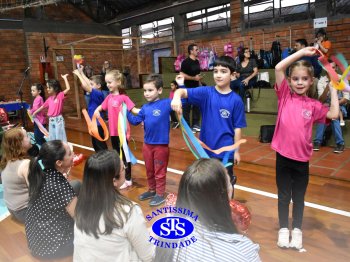 Homenagens às Mães | 1º e 2º ano