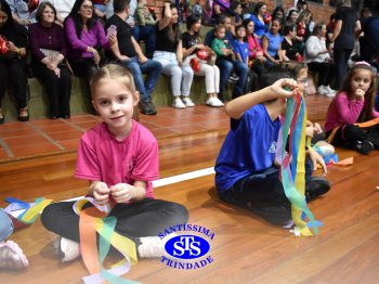 Homenagens às Mães | 1º e 2º ano