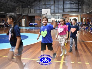 Homenagens às Mães | 1º e 2º ano