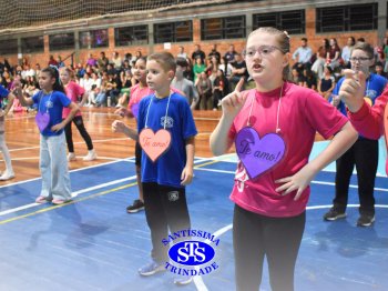 Homenagens às Mães | 1º e 2º ano