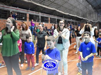 Homenagens às Mães | 1º e 2º ano