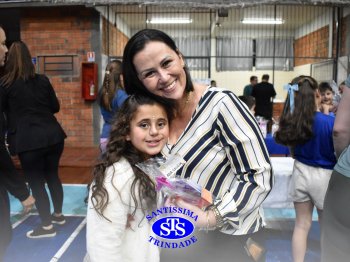 Homenagens às Mães | 1º e 2º ano
