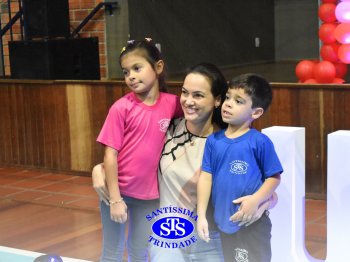 Homenagens às Mães | 1º e 2º ano