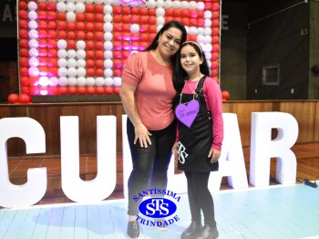 Homenagens às Mães | 1º e 2º ano