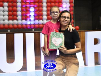 Homenagens às Mães | 1º e 2º ano