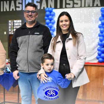 Lindos momentos marcam as Homenagens aos Pais da Educação Infantil