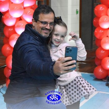 Lindos momentos marcam as Homenagens aos Pais da Educação Infantil
